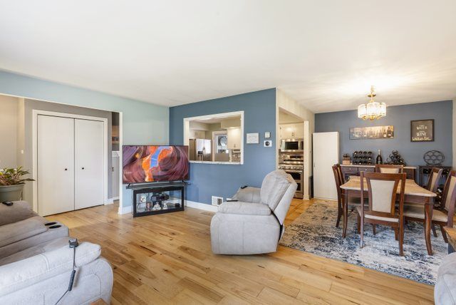 7340 W 154th Street, Orland Park, IL 60462