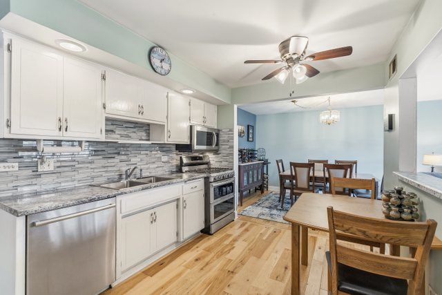 7340 W 154th Street, Orland Park, IL 60462