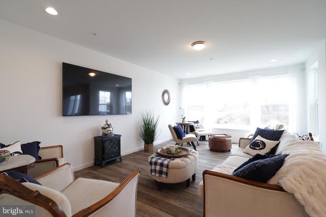 154 MAGNOLIA LN, State College, PA 16803