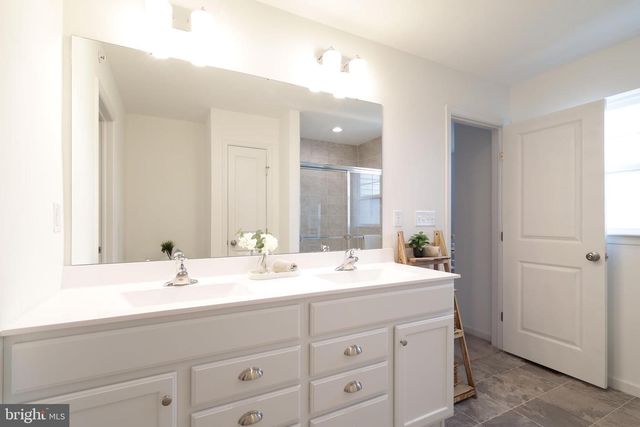 154 MAGNOLIA LN, State College, PA 16803