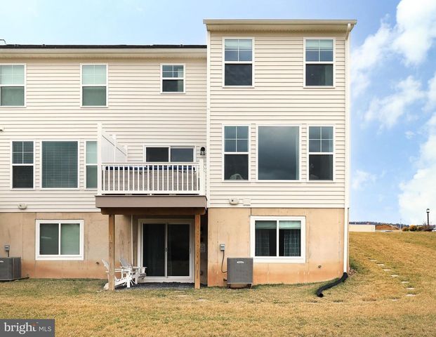 154 MAGNOLIA LN, State College, PA 16803
