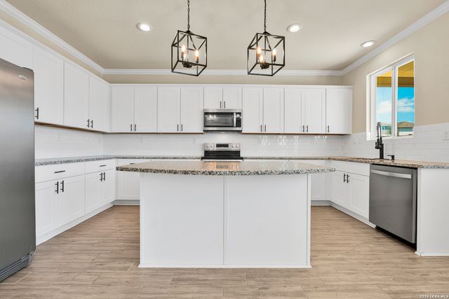 11230 Blue Feather, San Antonio, TX 78254