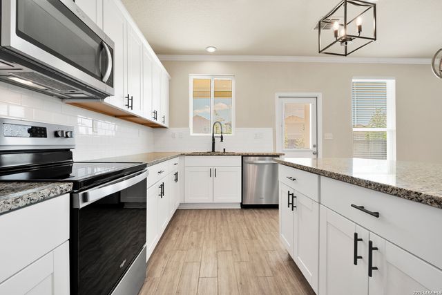 11230 Blue Feather, San Antonio, TX 78254