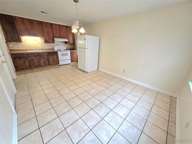 408 BRIARBROOK Drive, Montgomery, AL 36110