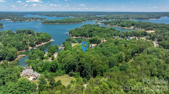 120 Sawyer Lane, Mooresville, NC 28117