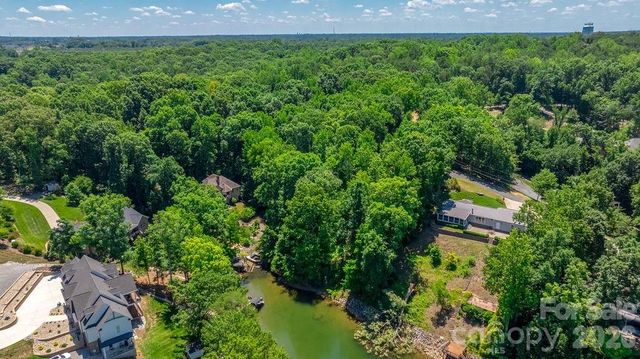120 Sawyer Lane, Mooresville, NC 28117