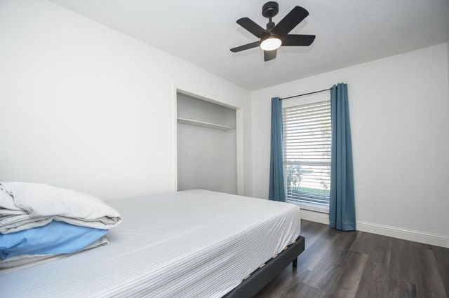 11443 Newbrook Drive, Houston, TX 77072