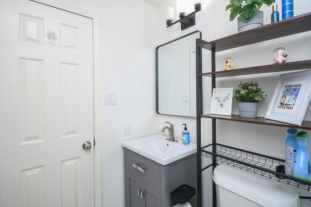 11443 Newbrook Drive, Houston, TX 77072