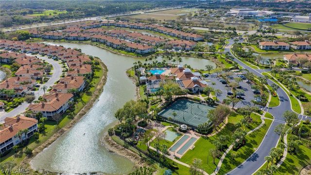 3029 Driftwood WAY 3307, Naples, FL 34109