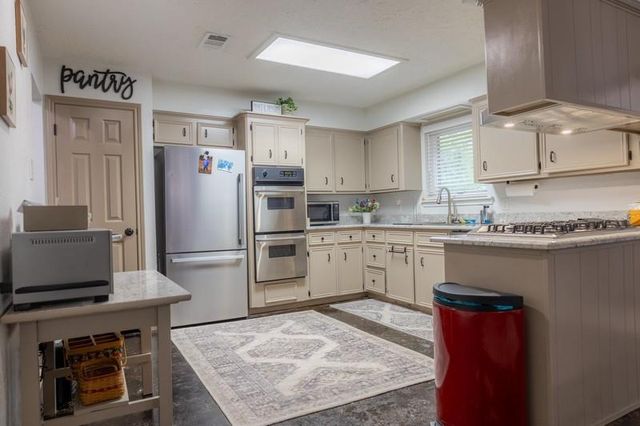 10647 E Fm 3178, Oakwood, TX 75855