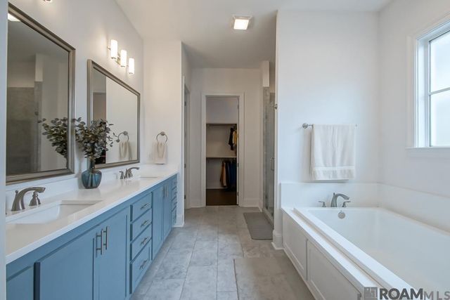 2108 Deaux Parc Dr, Baton Rouge, LA 70808