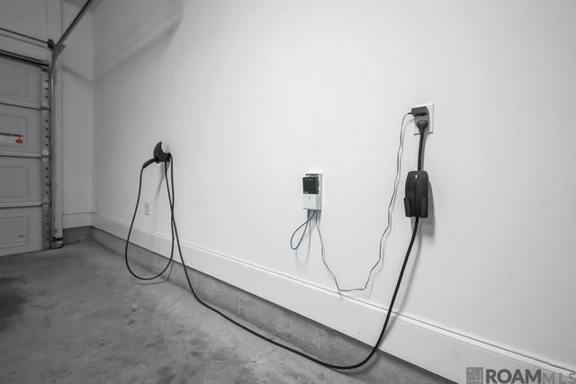 2108 Deaux Parc Dr, Baton Rouge, LA 70808