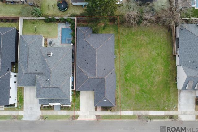 2108 Deaux Parc Dr, Baton Rouge, LA 70808