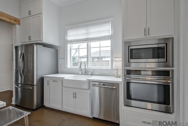 2108 Deaux Parc Dr, Baton Rouge, LA 70808