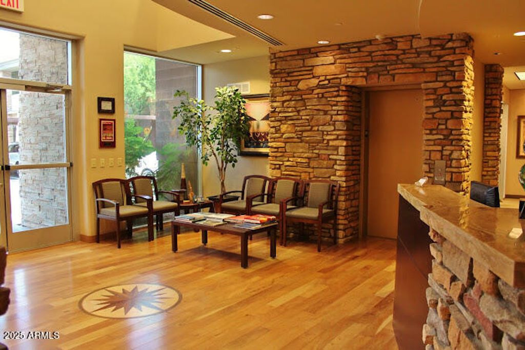 8985 E BELL Road 112, Scottsdale, AZ 85260 — photo 2
