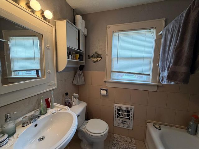 2313 NW 11th Street, Oklahoma City, OK 73107