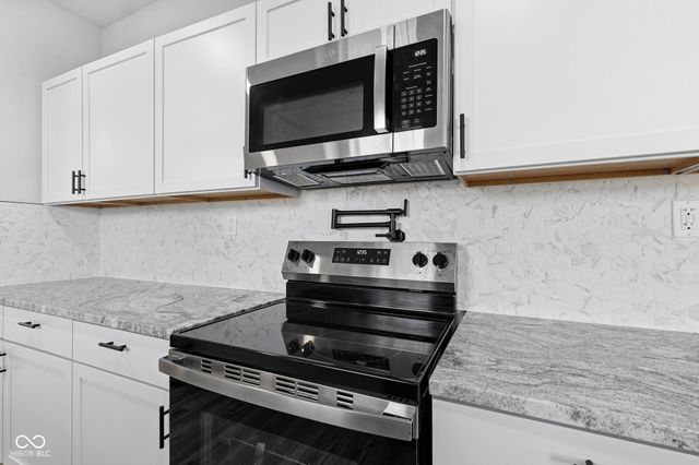 217 4th Street, Tipton, IN 46072