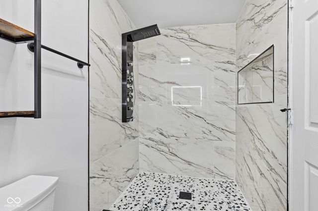 217 4th Street, Tipton, IN 46072