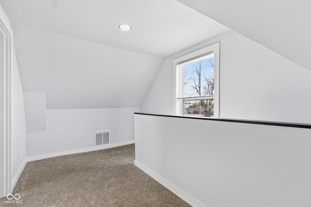 217 4th Street, Tipton, IN 46072