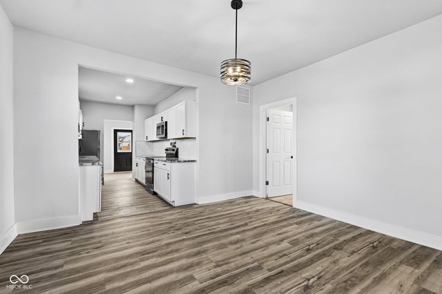 217 4th Street, Tipton, IN 46072