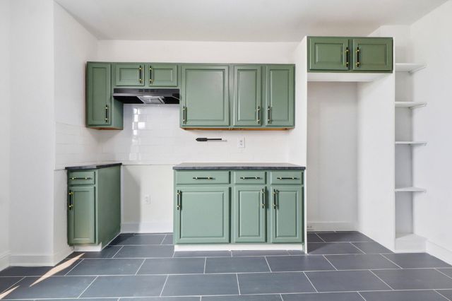 1269 E PHILADELPHIA ST, York, PA 17403