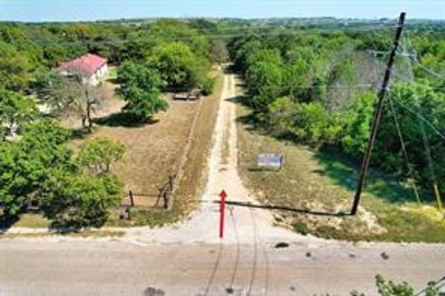 6630 Prather Road, Springtown, TX 76082