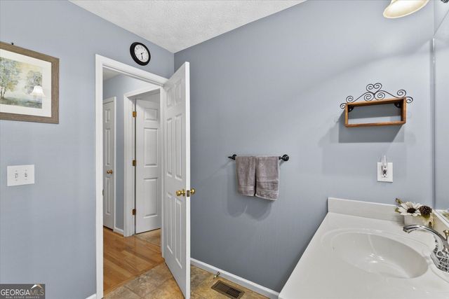 208 Stonegate Court, Canton, GA 30114