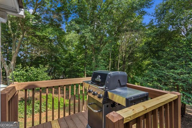 208 Stonegate Court, Canton, GA 30114