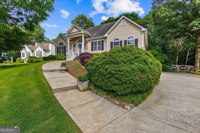 208 Stonegate Court, Canton, GA 30114