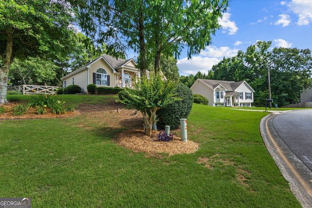 208 Stonegate Court, Canton, GA 30114
