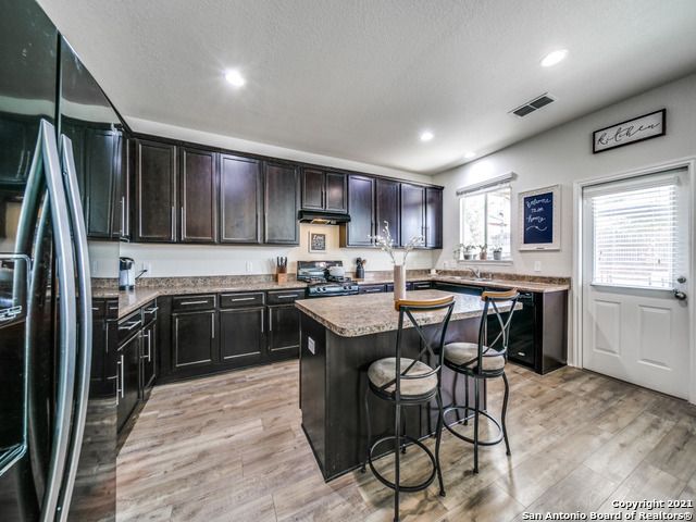 3318 COAHUILA WAY, San Antonio, TX 78253