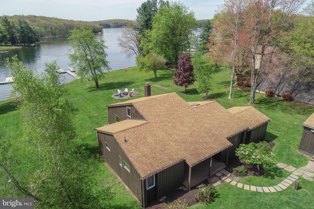 85 WINDY COVE RD, Swanton, MD 21561