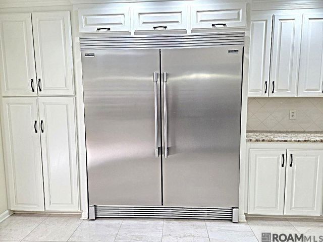 2125 San Clemente Dr, Baton Rouge, LA 70815