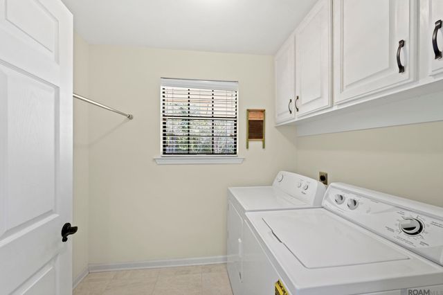 2125 San Clemente Dr, Baton Rouge, LA 70815