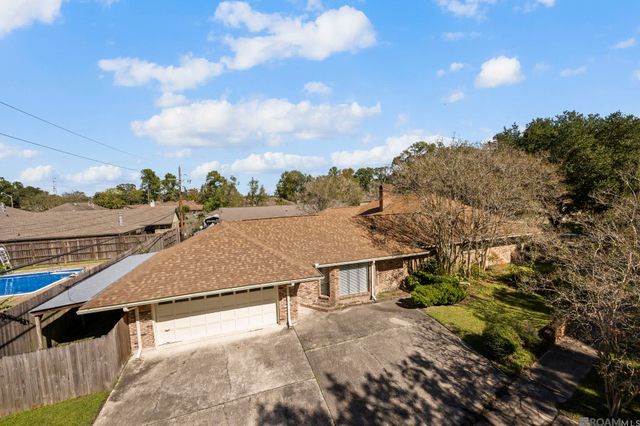 2125 San Clemente Dr, Baton Rouge, LA 70815