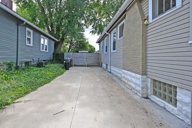 4041 Lansdowne Avenue, Deer Park, OH 45236