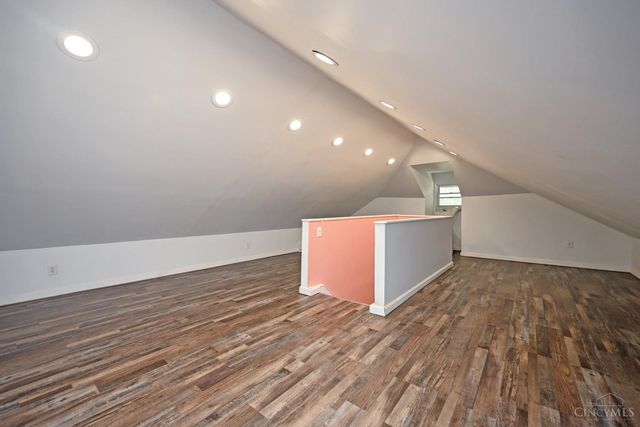 4041 Lansdowne Avenue, Deer Park, OH 45236