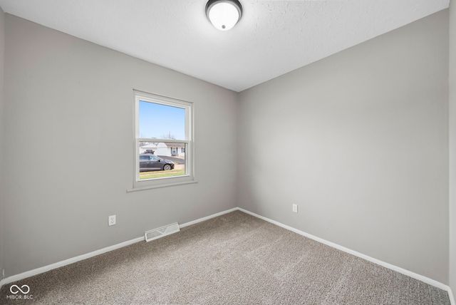 1819 W Fairlawn Way, Anderson, IN 46011