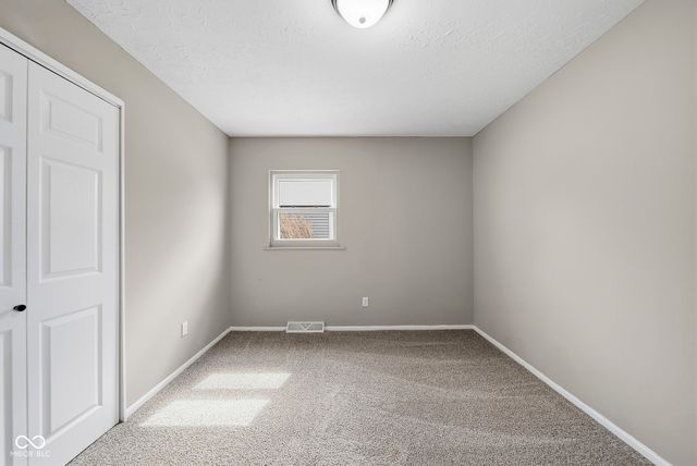 1819 W Fairlawn Way, Anderson, IN 46011