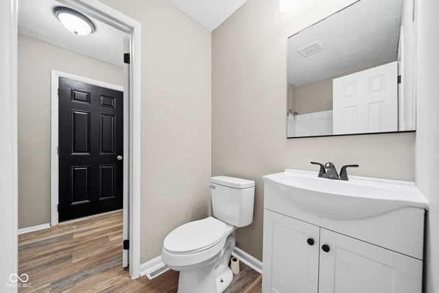 1819 W Fairlawn Way, Anderson, IN 46011