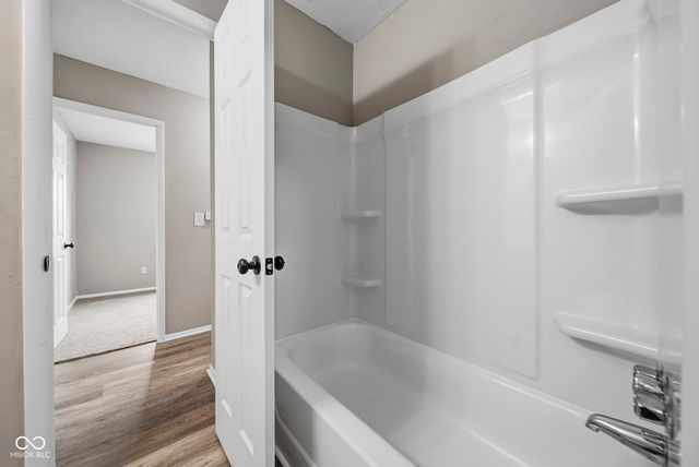 1819 W Fairlawn Way, Anderson, IN 46011