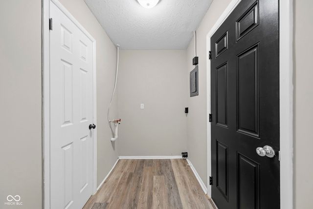 1819 W Fairlawn Way, Anderson, IN 46011