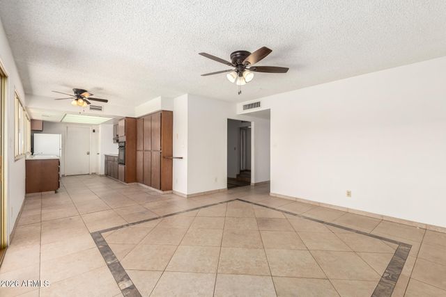 4013 S HAZELTON Lane, Tempe, AZ 85282