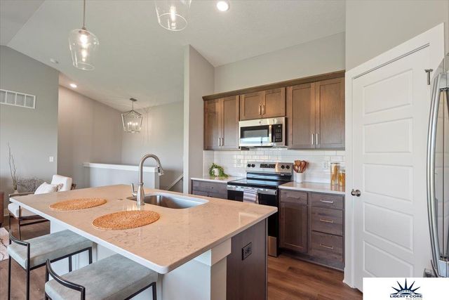 2907 Lakeside Drive, Plattsmouth, NE 68048