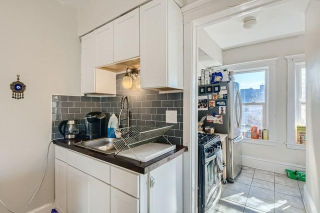 2541 3rd Avenue S, Minneapolis, MN 55404