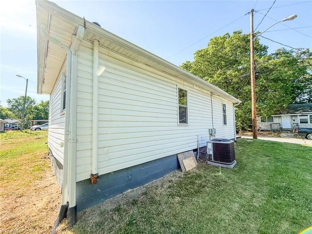 601 Huger Street, Thomasville, NC 27360