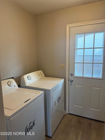 716 Winfield Avenue, Findlay, OH 45840