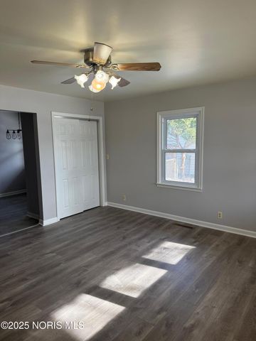 716 Winfield Avenue, Findlay, OH 45840