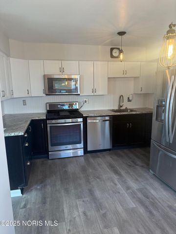 716 Winfield Avenue, Findlay, OH 45840