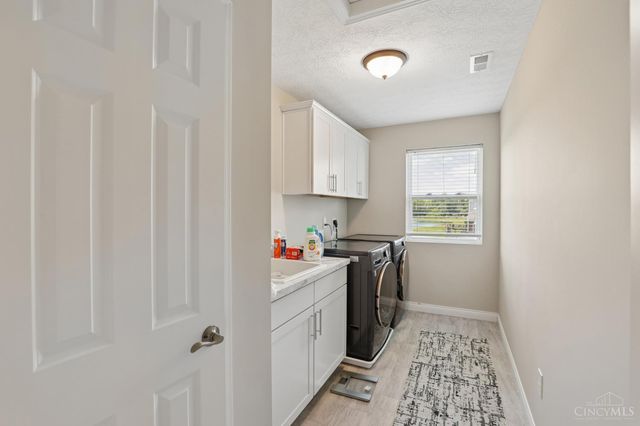 8201 Stone Drive, West Chester, OH 45241